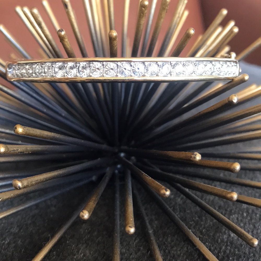 Gold bracket with sparkly rhinestones